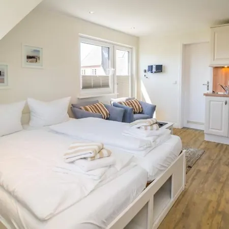 Strandnest 2 * Westerland